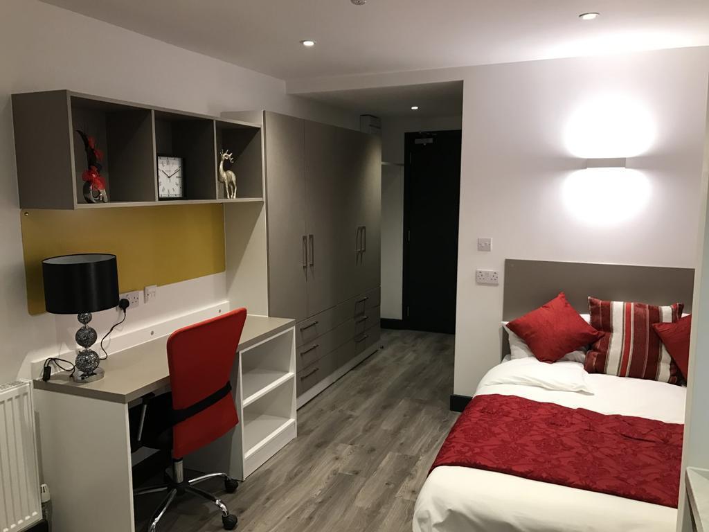 Citi Residences Serviced Rooms/ Apartments Лутон Экстерьер фото